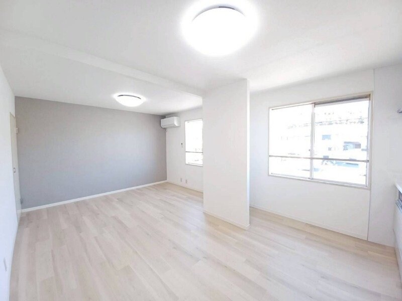 グランシャリオ日永西　A棟の物件内観写真