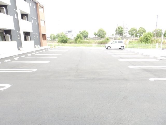 コージーハウスの物件外観写真