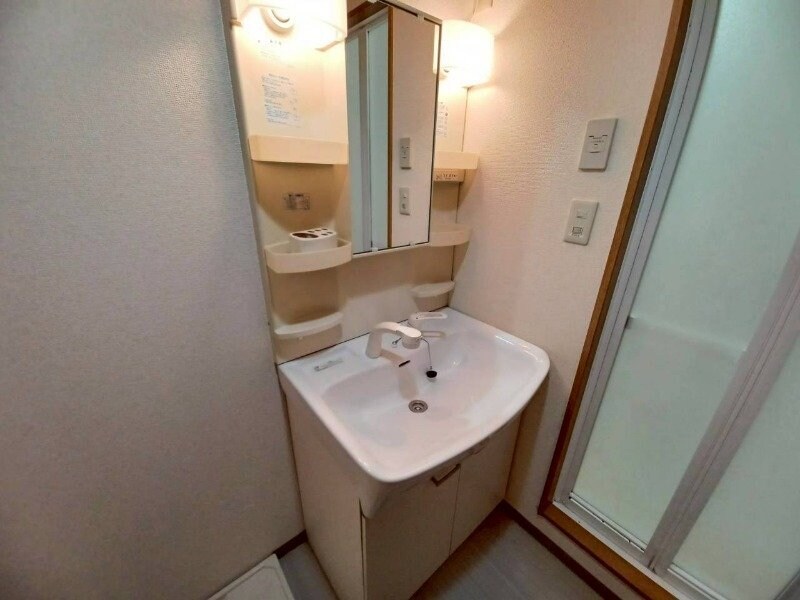 ｅｍｂｅｌｌｉｒの物件内観写真