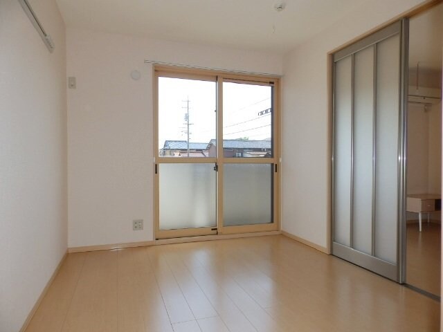 ティーズスクエアーの物件内観写真