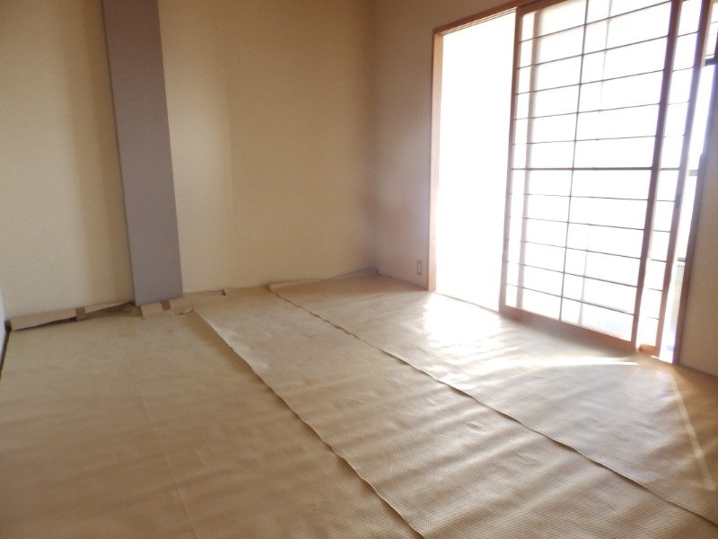 エレガントレーベンＢ棟の物件内観写真