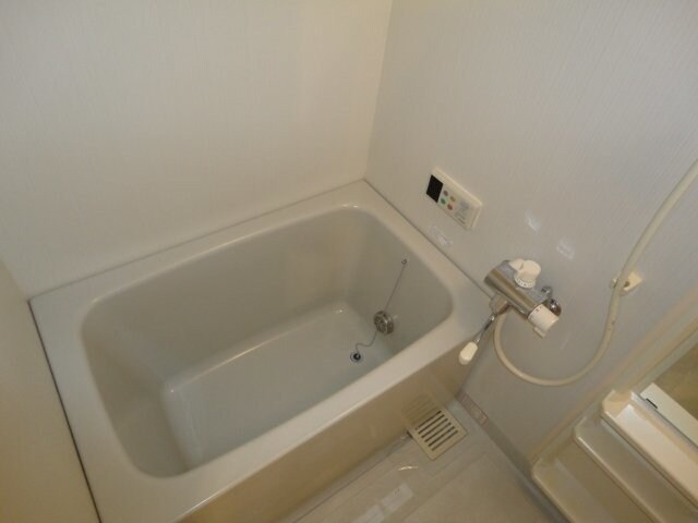 コンフォールハイランドⅠの物件内観写真