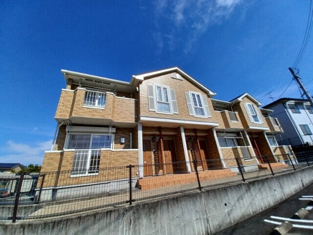 ベルシュプール　Ｄ棟の物件外観写真