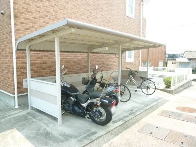 ベルシュプール　Ｄ棟の物件外観写真