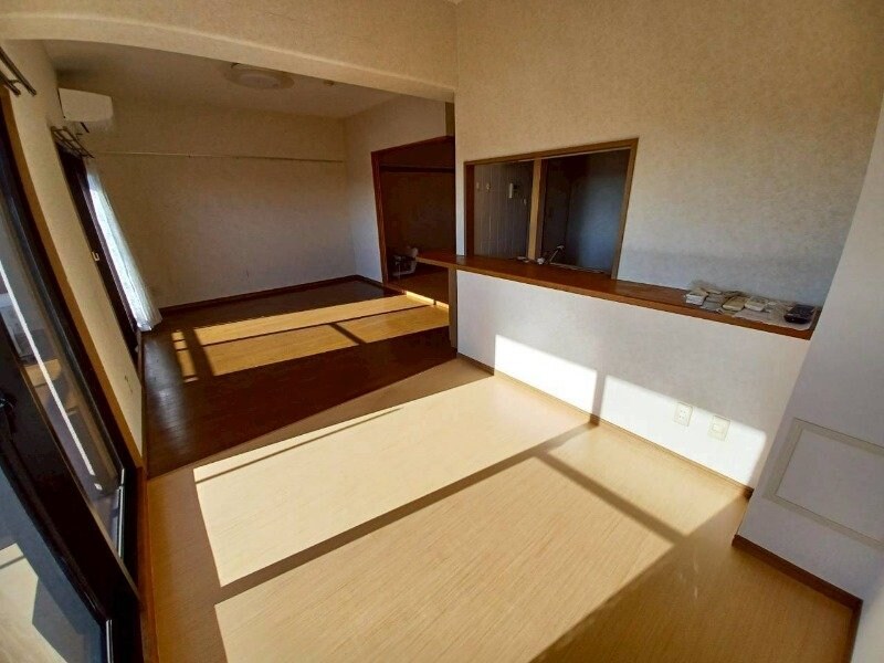 サンマンションエルステージ松阪二番館の物件内観写真