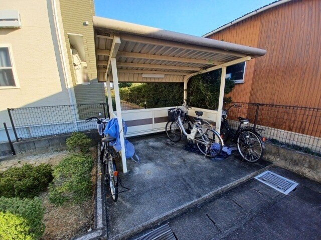 レーヴ・パルティール　Ａ棟の物件外観写真