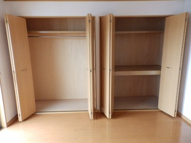 グランディス中央の物件内観写真