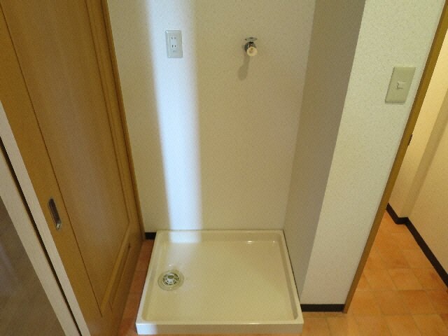 グランディス中央の物件内観写真