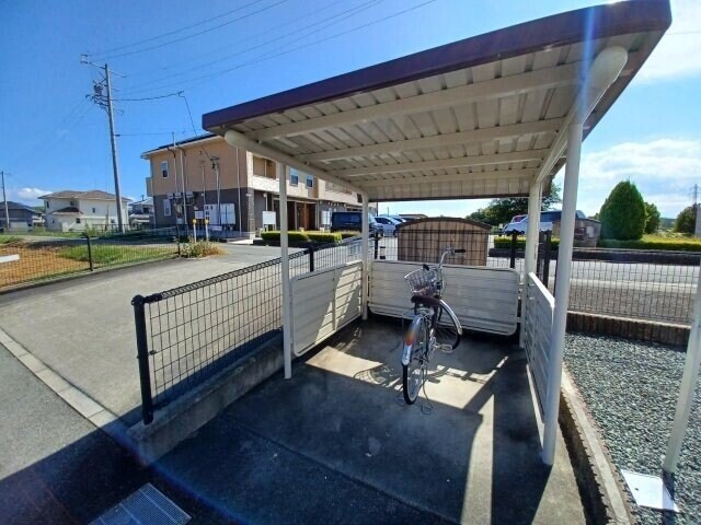 メゾンサンパティーク　Ⅰ棟の物件外観写真