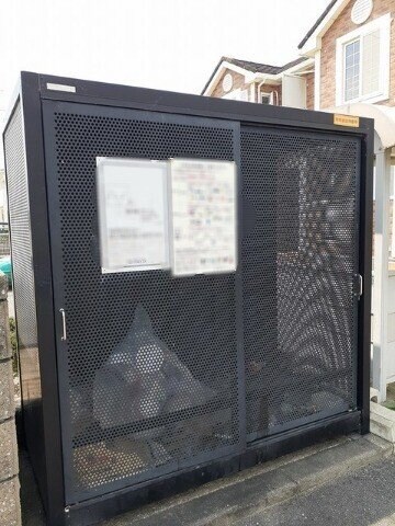 花メゾンＣの物件外観写真