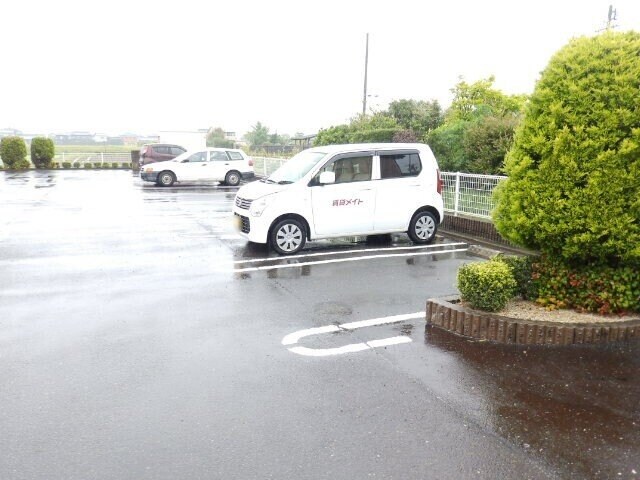 クラージュ　Ａ棟の物件外観写真