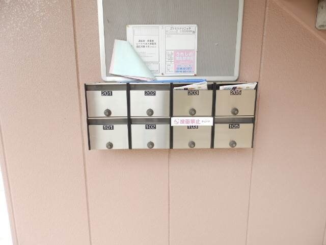 カンタベリーⅡの物件外観写真