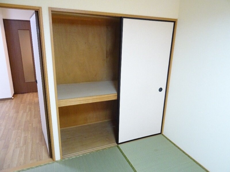 ＥＴＯＩＬＥ中出の物件内観写真