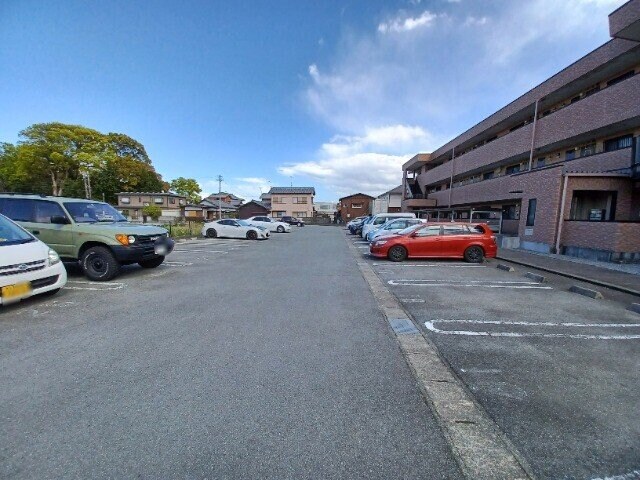 エクセレンスの物件外観写真