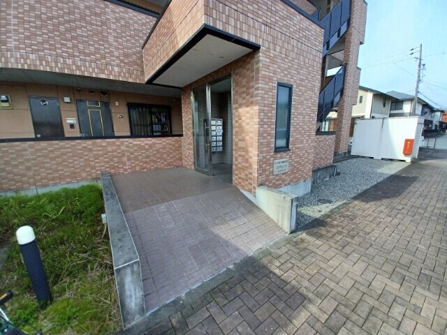 エクセレンスの物件外観写真