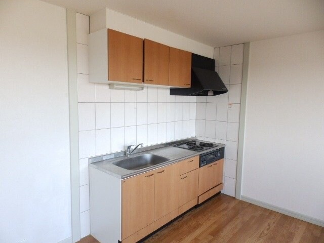 エルシャトーⅡ　C棟の物件内観写真