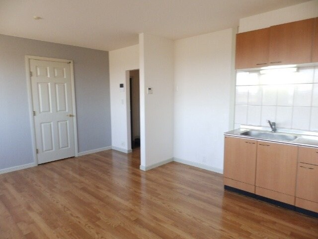 エルシャトーⅡ　C棟の物件内観写真