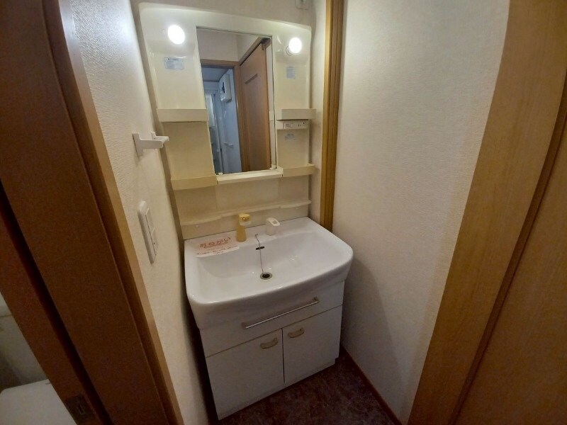 花メゾンＣの物件内観写真