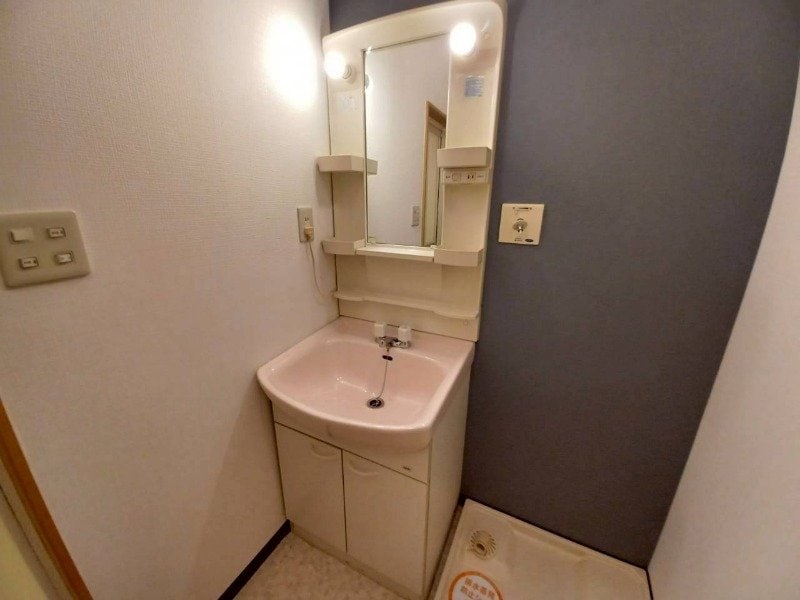 シャルマン・ドミールBの物件内観写真