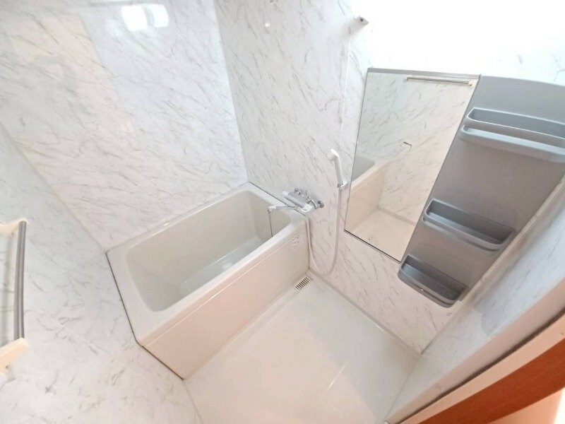 アシューレＢの物件内観写真