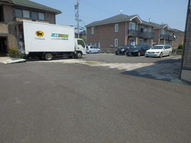 ビルヌーヴ　Ｃの物件外観写真