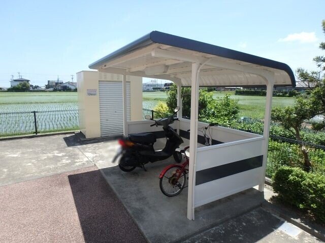 レットル・ダムール　Ａ棟の物件外観写真