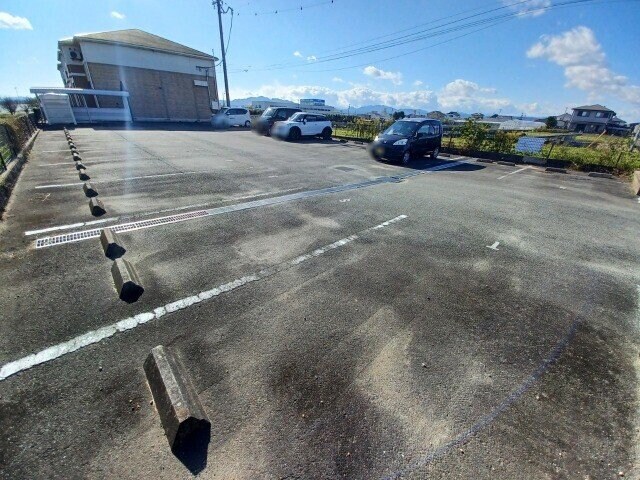 エルシャトーⅢの物件外観写真