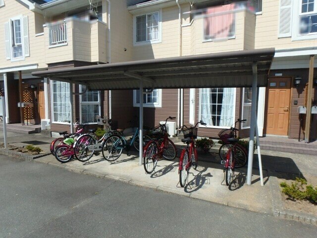 メゾンジュンの森　Ａ棟の物件外観写真