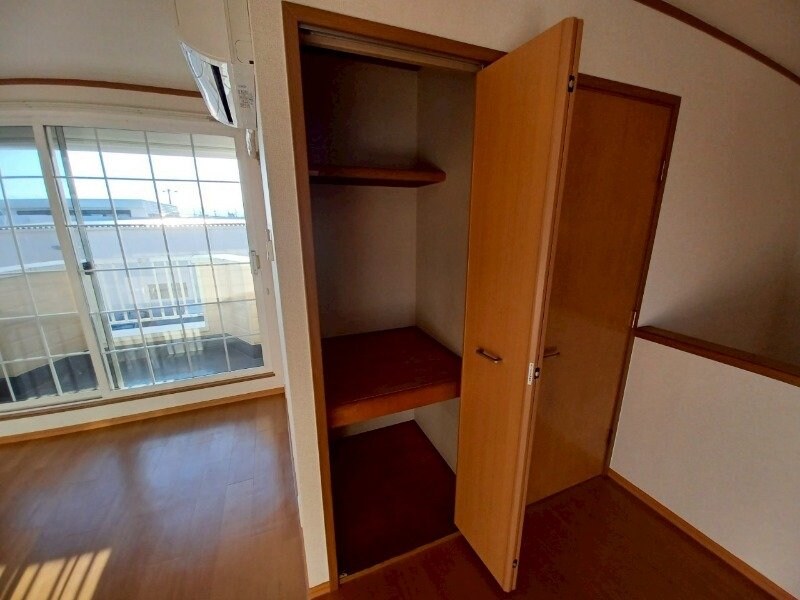 メゾンジュンの森　Ａ棟の物件内観写真