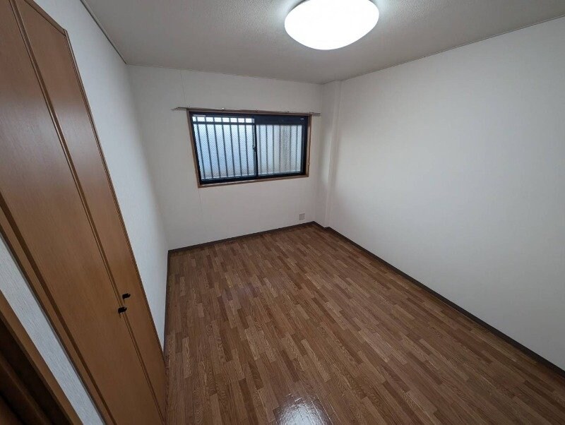 プロミネント伊勢中川Ⅱの物件内観写真