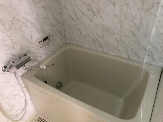 エルシャトーⅡ　C棟の物件内観写真