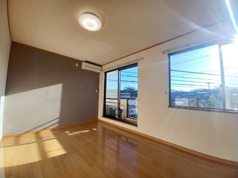 クレッシェンドの物件内観写真