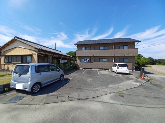 グリーンヒルの物件外観写真
