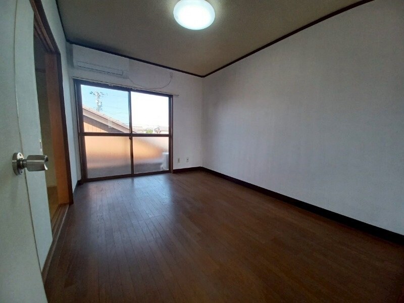 ハートランド垣鼻の物件内観写真