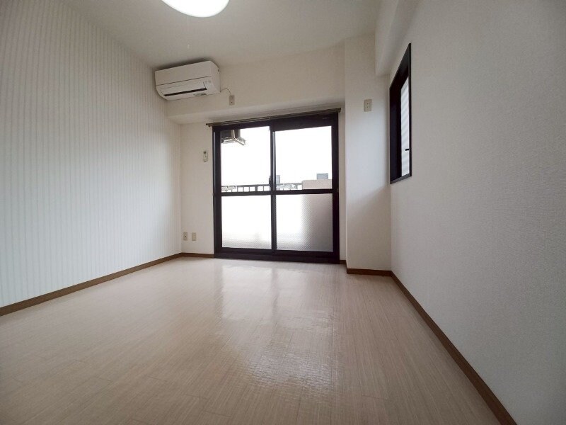 ロイヤルリングの物件内観写真