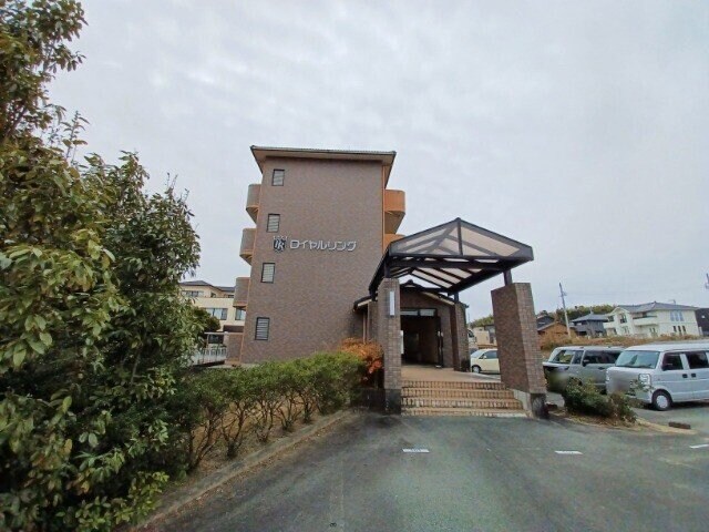 ロイヤルリングの物件外観写真