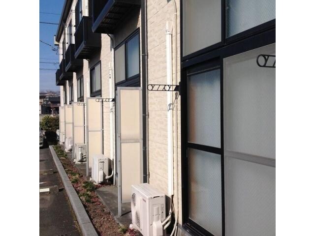 レオパレスLOTUS　Bの物件外観写真