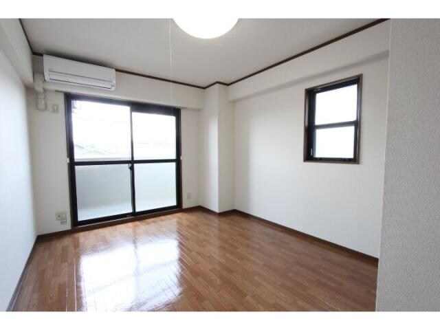 ダルウィニーの物件内観写真