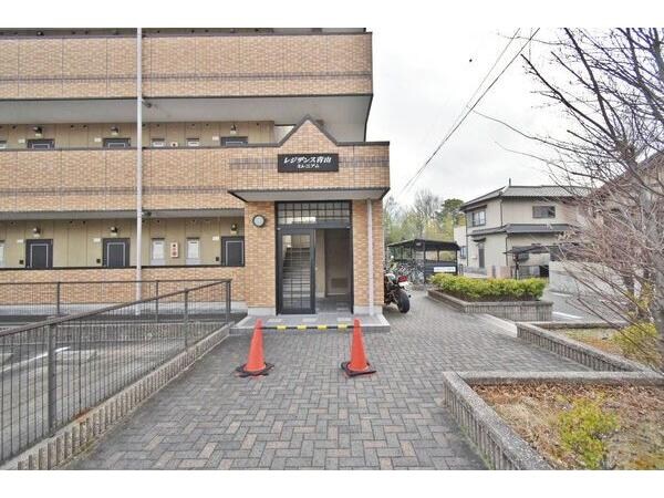 レジデンス青山ミレニアムの物件外観写真