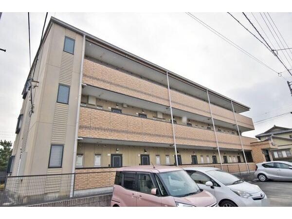 レジデンス青山ミレニアムの物件外観写真