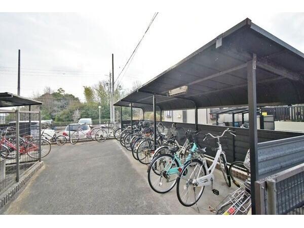 レジデンス青山ミレニアムの物件外観写真