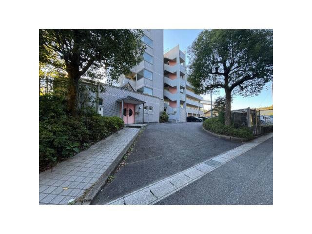 ピア・ボナールの物件外観写真