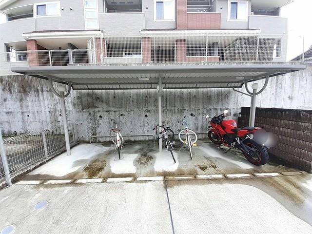 星ヶ丘駅 バス17分  高針下車：停歩7分 2階の物件外観写真