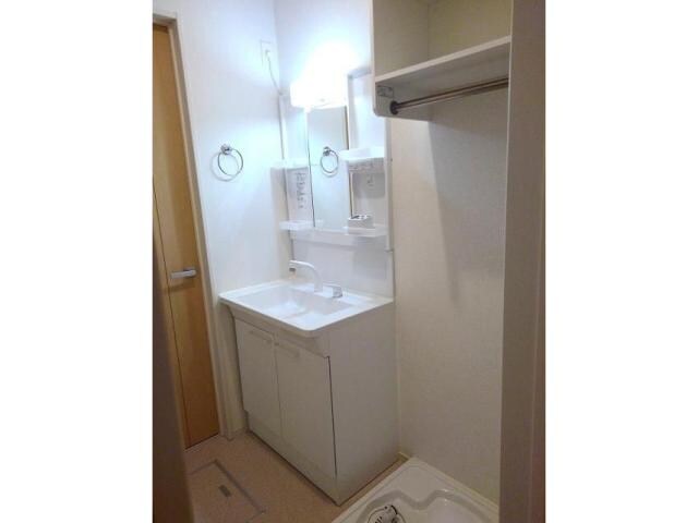 星ヶ丘駅 バス17分  高針下車：停歩7分 2階の物件内観写真