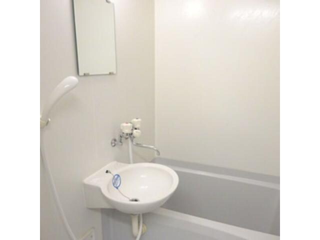 一社駅 バス20分  引山バスターミナル下車：停歩10分 2階の物件内観写真