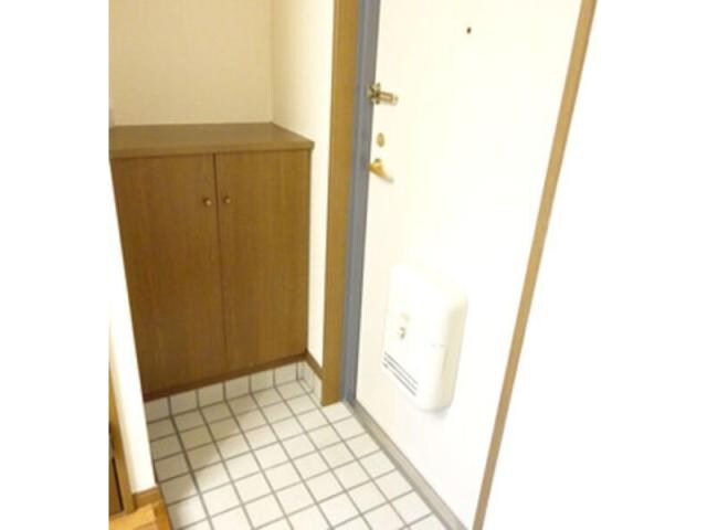 一社駅 バス20分  引山バスターミナル下車：停歩10分 2階の物件内観写真