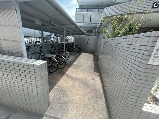 一社駅 徒歩5分 1階の物件外観写真