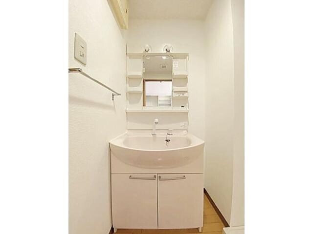 本郷駅 徒歩2分 3階の物件内観写真