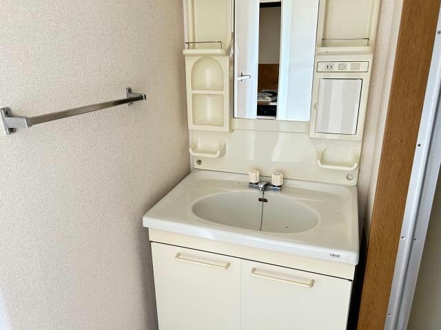 星ヶ丘駅 バス15分  「名鉄バス 神明」停下車：停歩2分 2階の物件内観写真