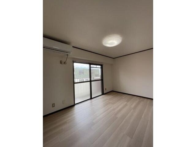 一社駅 徒歩4分 3階の物件内観写真